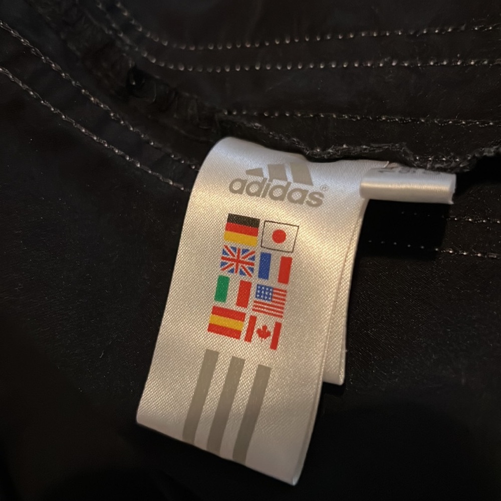 # 26 ✅ Adidas’s jacket - Picture 8 of 8